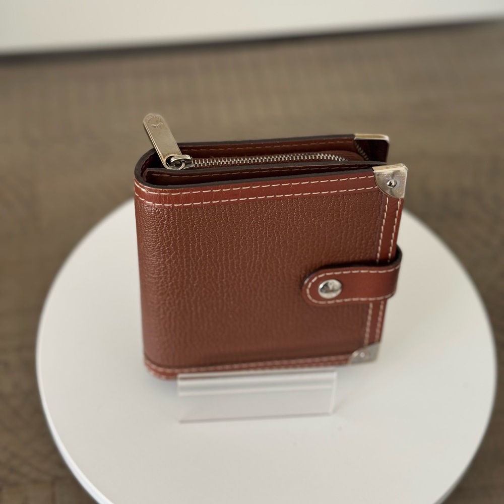 Louis Vuitton Suhali Leather Compact Wallet - Picture 4 of 10